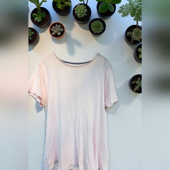 Croft & Barrow Essential Crewneck TeeColor: Pink  Size:L (EUC) - Picture 4 of 8